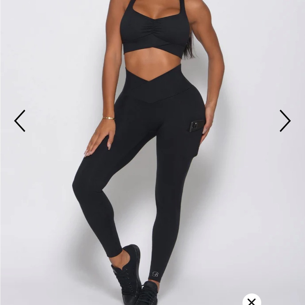 NEW! Bombshell Sportswear Black CONTOUR LEGGINGS Medium